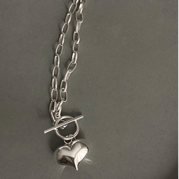 **925 Sterling Sliver Chunky Toggle Heart Necklace - Picture 3 of 7